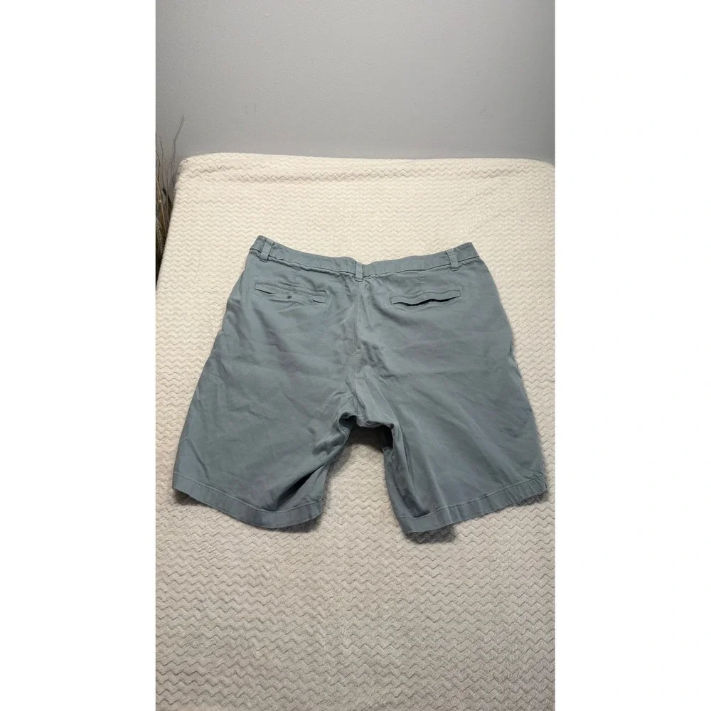 Lululemon Commission Shorts Mens 40 Blue Grey Chino Style Technical Flat Front